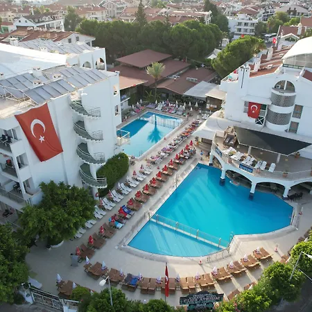 Hotel Club Atrium & 3*