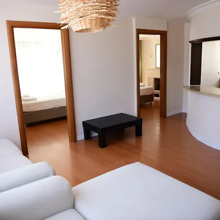Club Atrium & Ξενοδοχείο