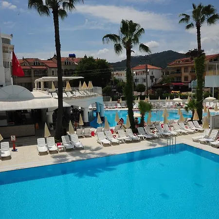 Club Atrium & Ξενοδοχείο