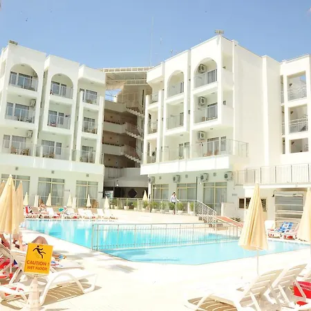 Otel Club Atrium & 3*