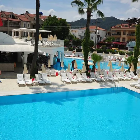 Club Atrium &