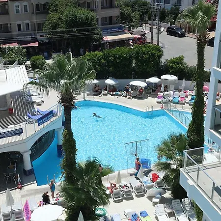 Club Atrium &