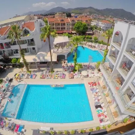 Club Atrium & Otel 3*